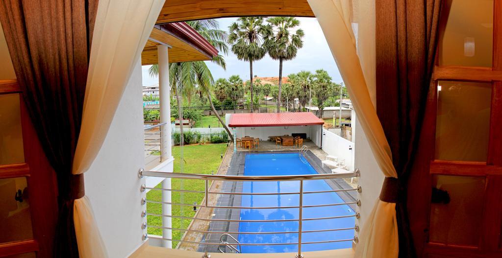 Bluewater Beach Resort Тринкомали Номер фото